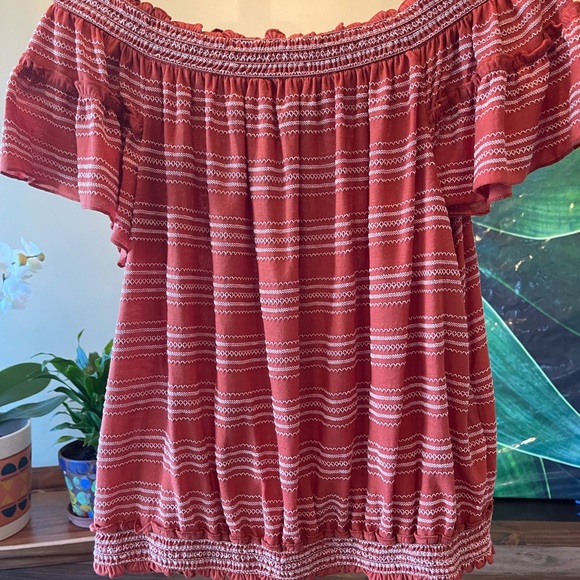 Max Studio Flutter Sleeve Peasant Top - Picture 2 of 6